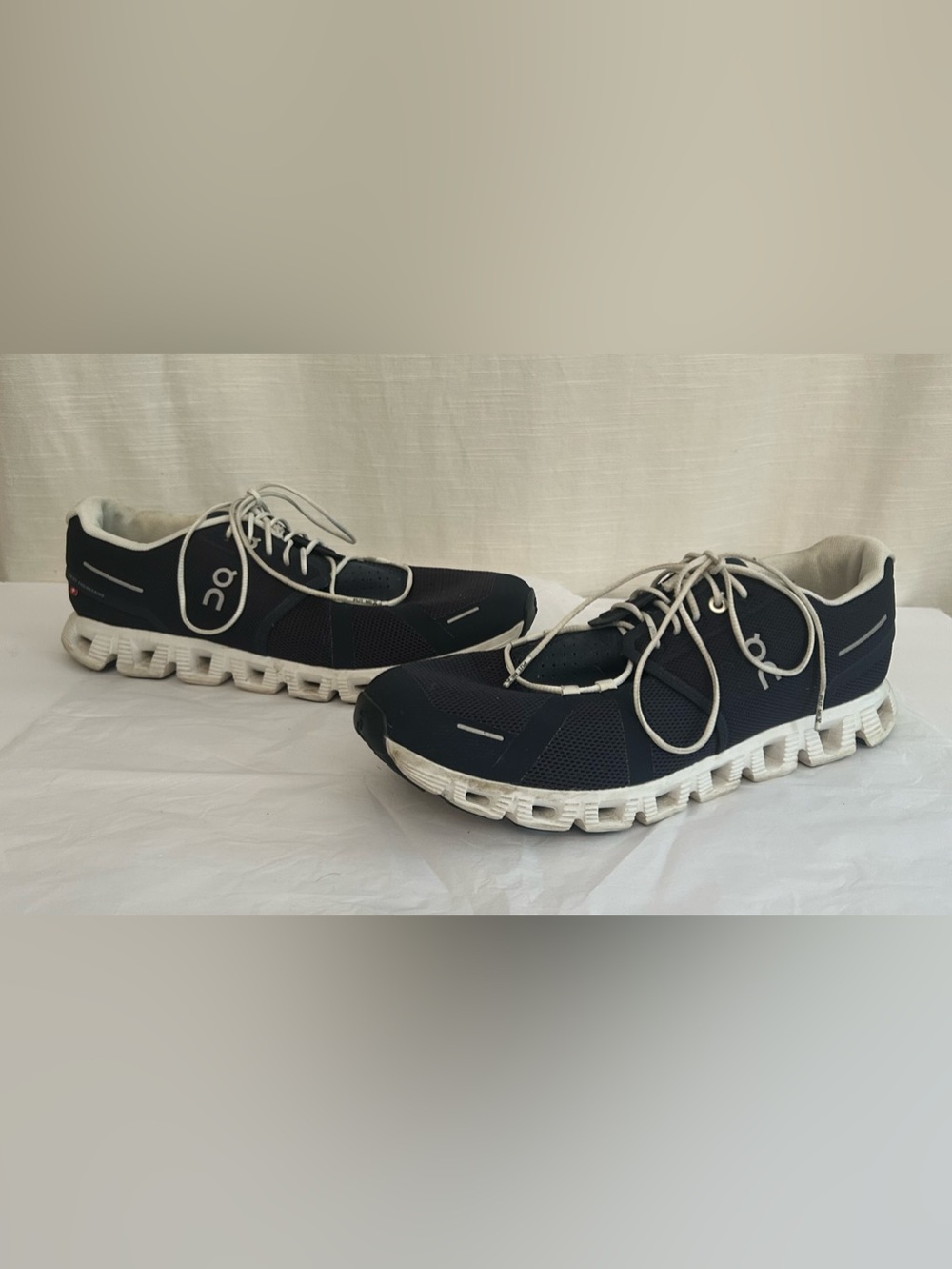 On Running Navy and White Cloudswift-Style Sneakers